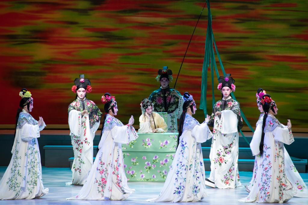 乘着时代大潮奋楫前行——记习近平总书记同代表委员共商推进中国式现代化大计(图11)