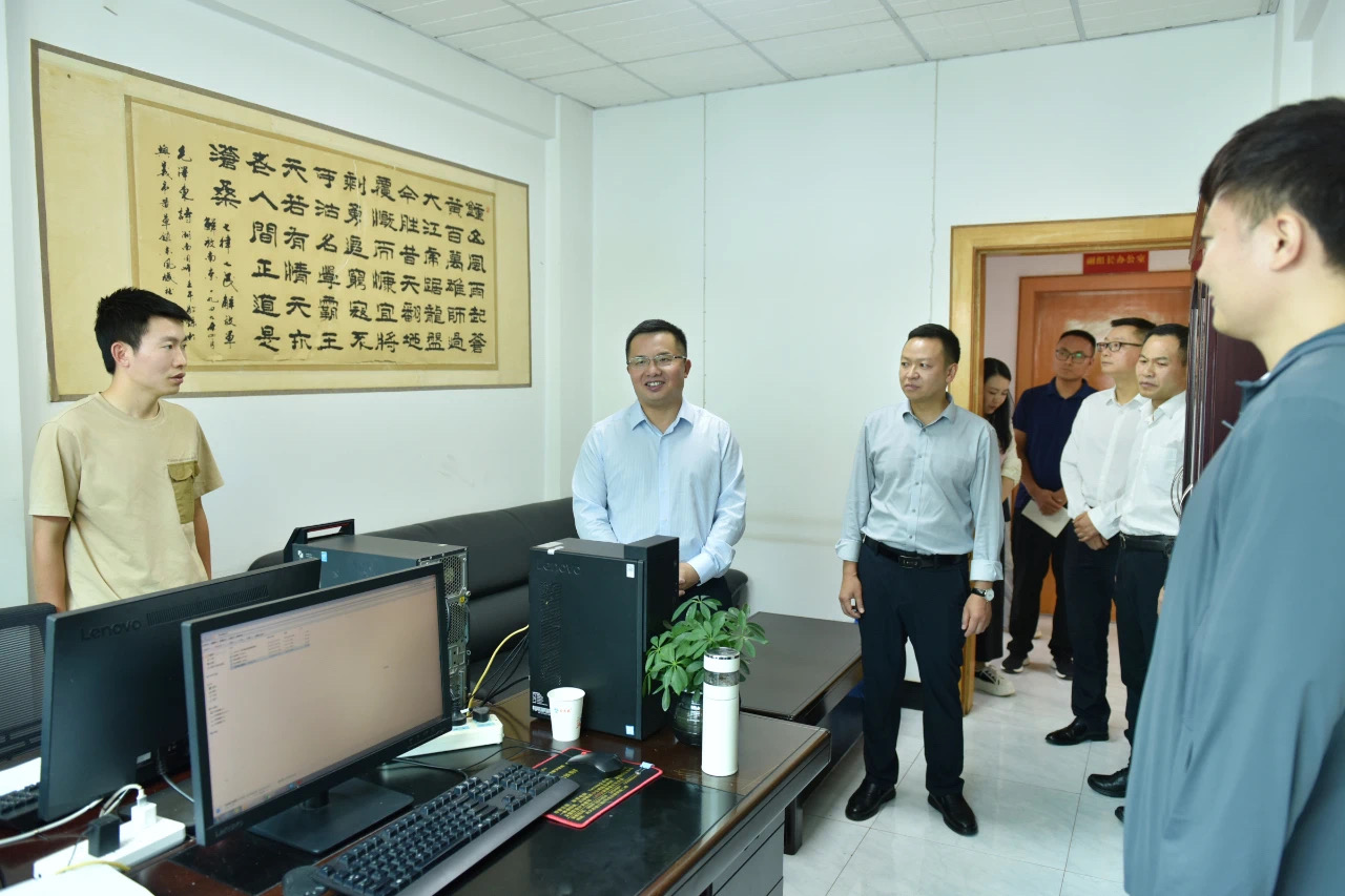 顾先林到市级层面学习教育工作专班调研(图2)