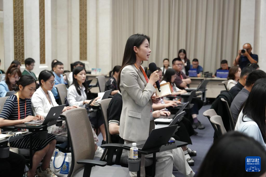 国新办举行新闻发布会介绍抗战胜利80周年主题展览和推出优秀文艺作品、文艺活动有关情况(图3)