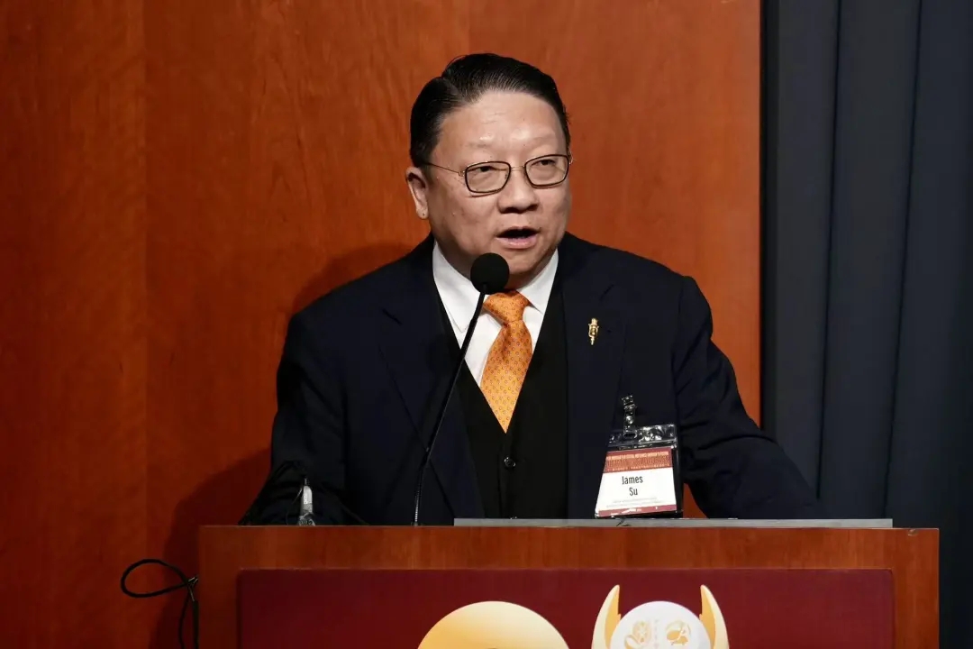 「山海相连促交流 光影为媒展黔韵」“山海黔程·镜界万象”多彩贵州推介活动亮相第二十一届中美电影节｜中美电视节(图2)