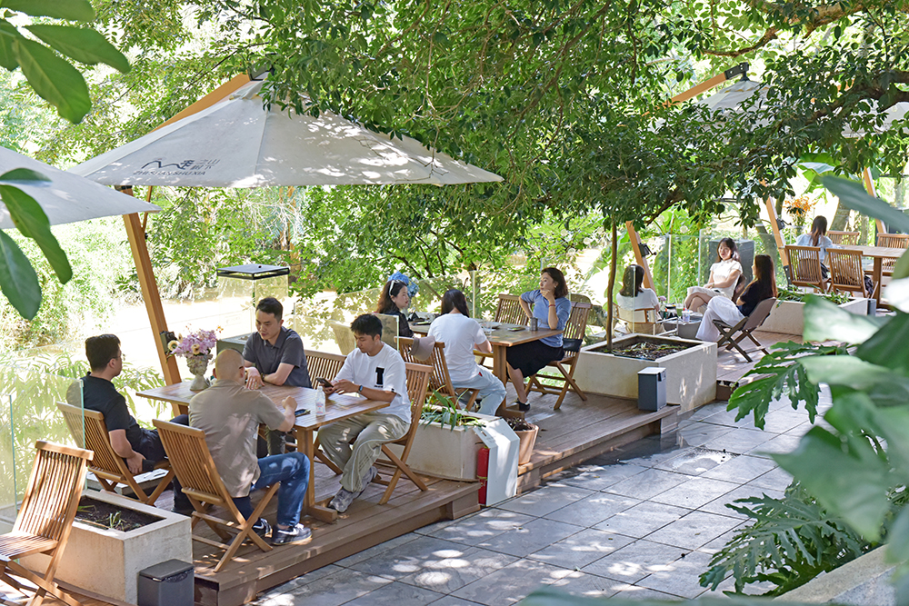 【万峰林的答案】一口吃掉万峰林的夏天(图1)