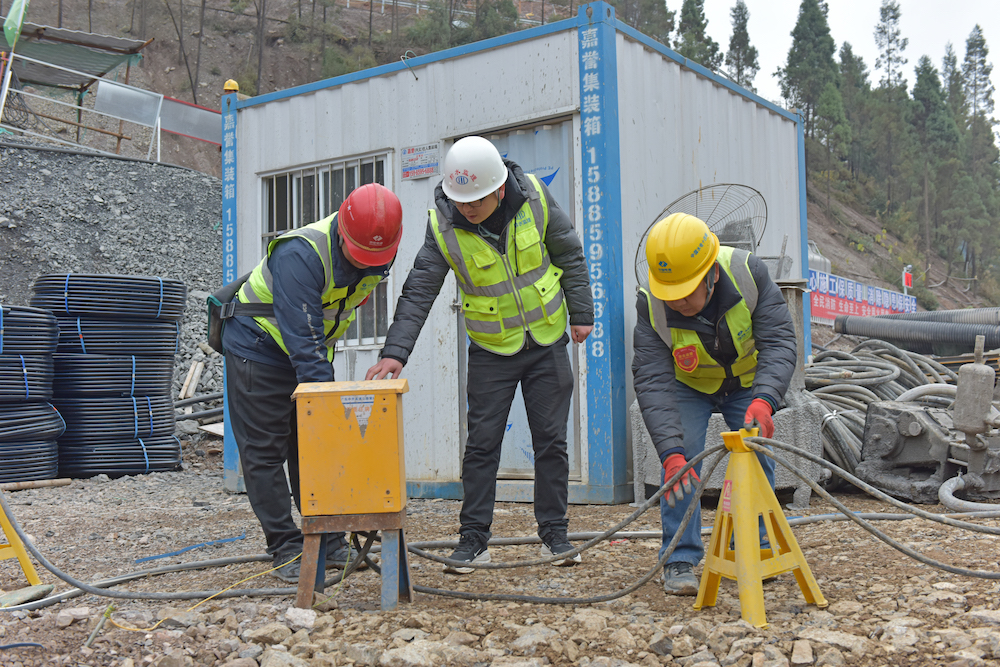 兴义市高卡水库：抢抓冬修“黄金期” 攻坚克难保进度(图5)