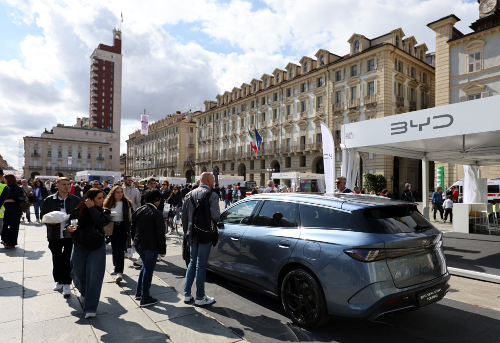 冰雪为桥!解码冬奥会开幕式的文明共生密码(图37) 冰雪为桥!解码冬奥会开幕式的文明共生密码(图37)