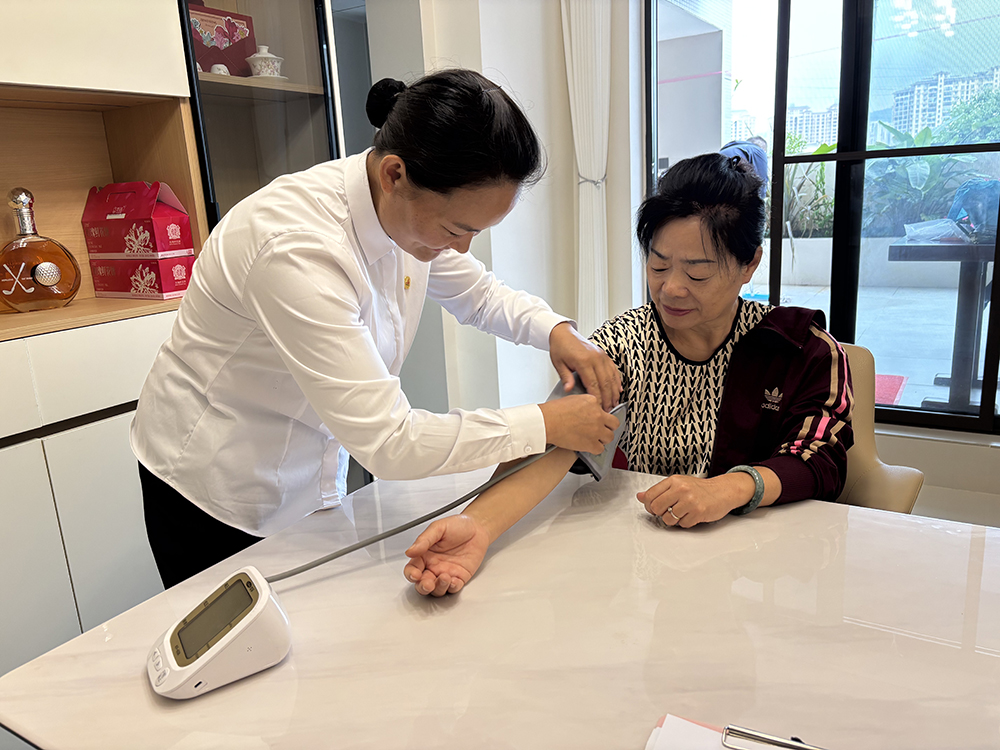 从短暂旅居到扎根安居 八方游客变“新兴义人”(图5)