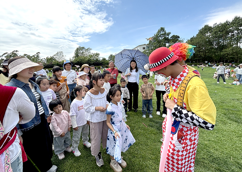 五一假期人气攀升 兴义云屯生态体育公园成游客热门打卡地(图2)