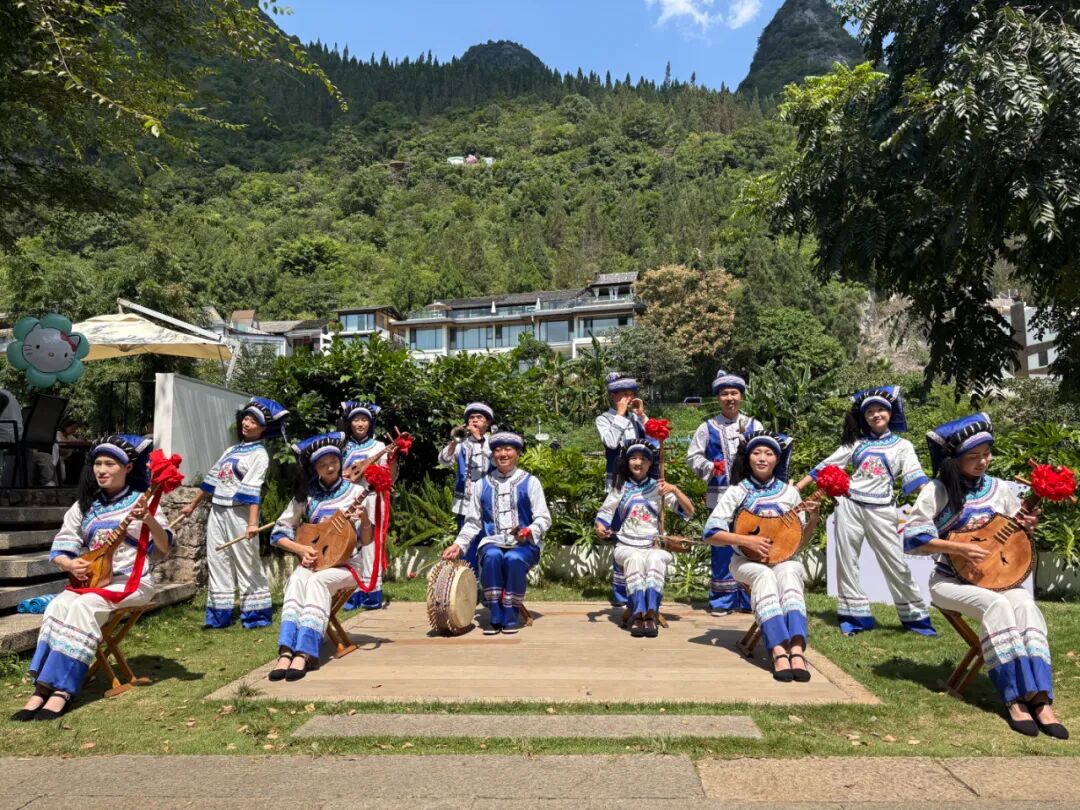 6420 “贵州山居·心归梦栖”网络传播分享会在兴义万峰林举行(图3)