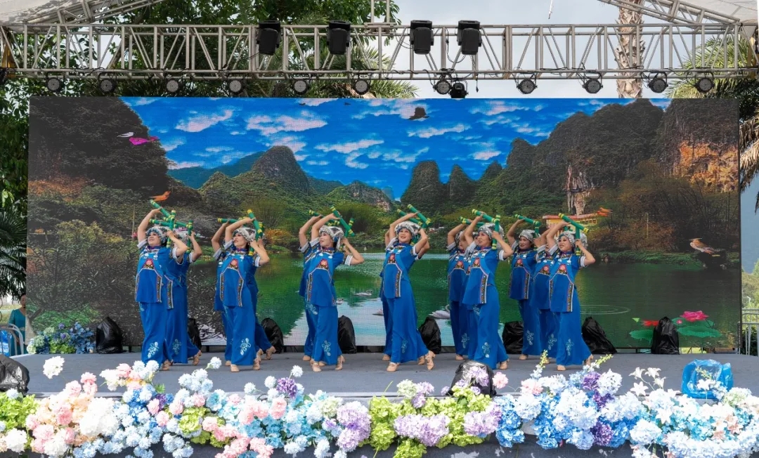 20261003_165538_005 国庆假期 贵州兴义万峰林旅游持续升温(图6)